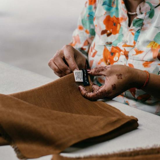  베리어슬리 머플러/스카프 다양한 종류의 손으로 짠 스카프 - VARIOUSLY