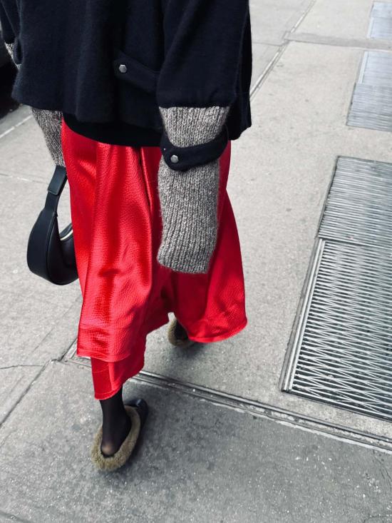  Yesaet 롱 스커트 예사엣 자자라 실크  립스틱 레드 - OTHER BRANDS