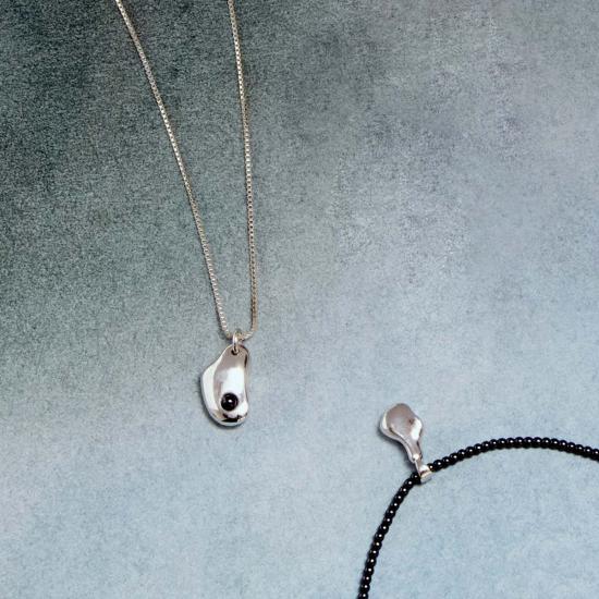  메탈렙시스 프로젝트 목걸이/팬던트 몰튼 페블 I 네크리스 - METALEPSIS PROJECTS