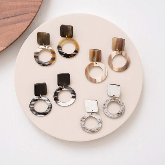  마디디 컬렉티브 이어링 마딜리 콜렉티브 코너스톤  화이트