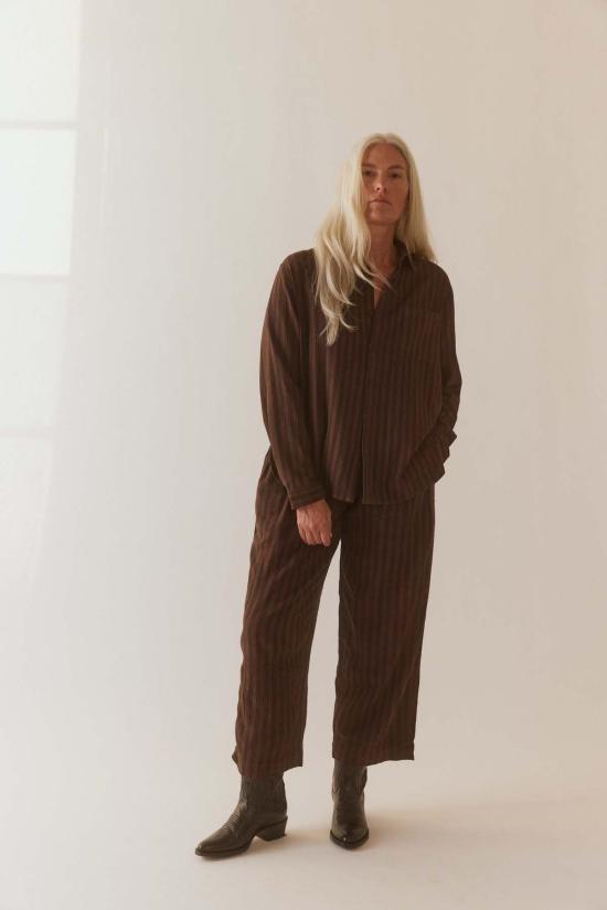  일레븐 일레븐 스트레이트 팬츠 11.11  텔 트라우저스 번트 엄버 스트라이프 - 11.11 ELEVEN ELEVEN