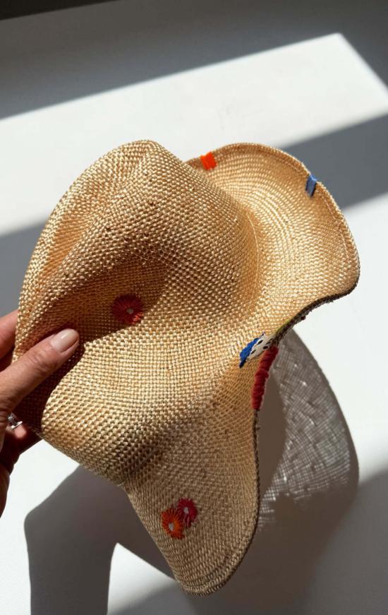  익스퀴짓 제이 모자 정교한 J 핸드 스티치 - EXQUISITE J