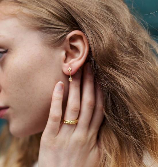  시에라 윈터 주얼리 이어링 아우라  골드 베르메일/화이트 토파즈/오팔 - SIERRA WINTER JEWELRY