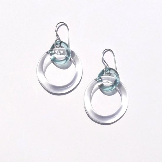  JANE D'ARENSBOURG 이어링 제인 다렌스버그 스몰 후프 투명/연한 파란색 - OTHER BRANDS