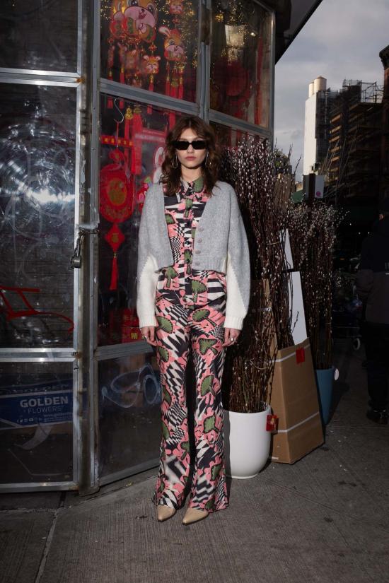  언타이틀드 인 모션 가디건 무제 인 모션 벨란 카디건 그레이/크림 - UNTITLED IN MOTION