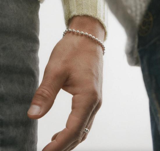  울프 시러스 브레이슬릿 울프 서커스 줄리안