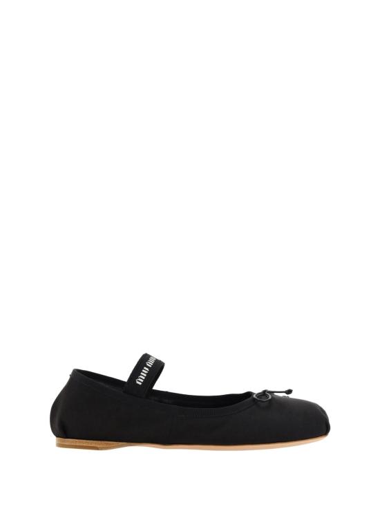  미우미우 플랫 슈즈 발레리나 블랙
