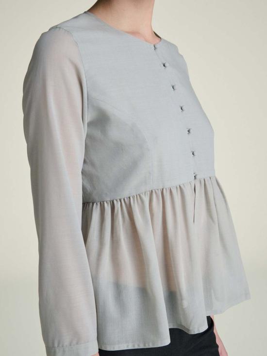  설리번 블라우스 설리반 카이아 페플럼  라이트 블루 - SULLIVAN