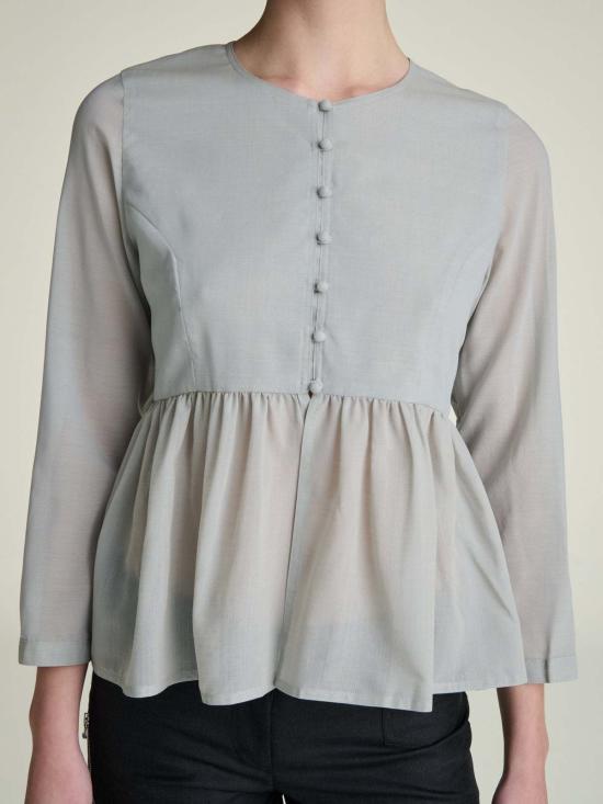  설리번 블라우스 설리반 카이아 페플럼  라이트 블루 - SULLIVAN