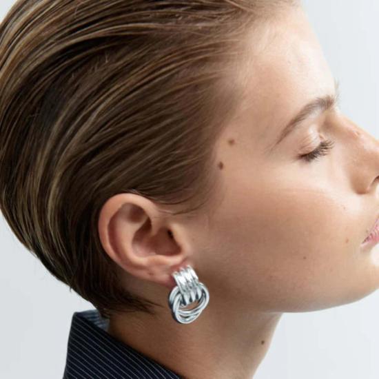  헤븐 메이헴 이어링 미니 매듭 귀걸이 - HEAVEN MAYHEM