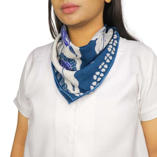  카시 코옵 머플러/스카프 Kasih Coop 전체 손으로 그린 바틱 툴리스 두건 Pagi Sore 히비스커스 양귀비 꽃 - KASIH COOP