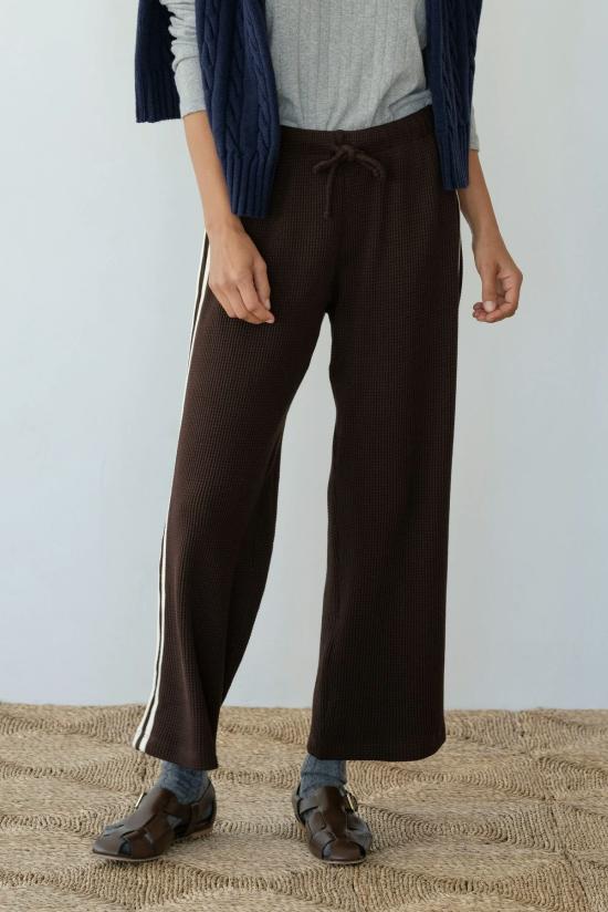  도니 크롭 팬츠 . 써멀 크롭 스트라이프 팬츠 - DONNI.