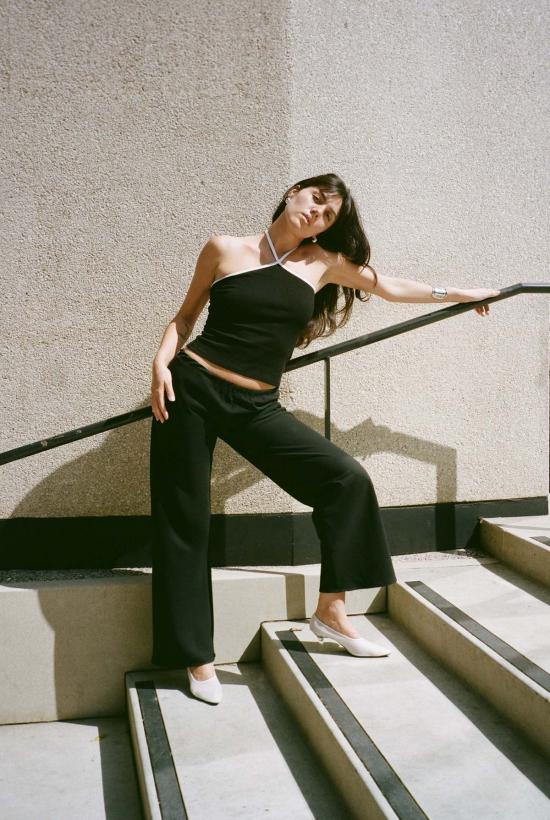  질 로드리게즈 민소매 티셔츠 길 로드리게스 줄리아 콘트라스트 홀터탑 - GIL RODRIGUEZ