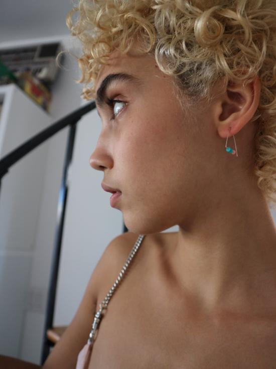  Melissa Mcarthur 이어링 멜리사 맥아더 쁘띠 트라이앵글 후프 실버