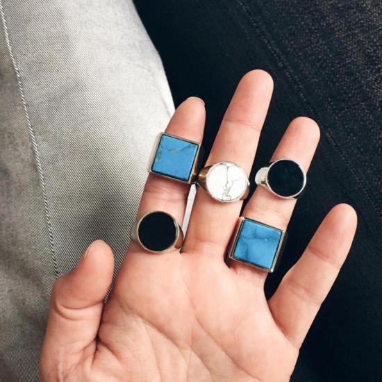  타린 토마스 반지 에버렛 링 블랙 오닉스 - TARIN THOMAS