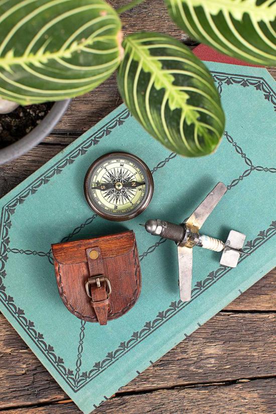  Ten Thousand Villages 가죽소품 만 개의 마을 방랑자의 나침반 - OTHER BRANDS