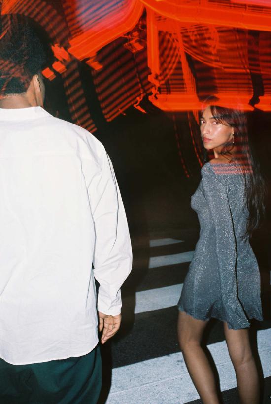  질 로드리게즈 숏 원피스 길 로드리게즈 쉬머 니트 일렉트라 드레스 에스프레소 - GIL RODRIGUEZ