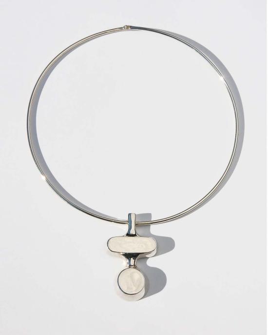  티로 티로 목걸이/팬던트 기념비 칼라 - TIRO TIRO