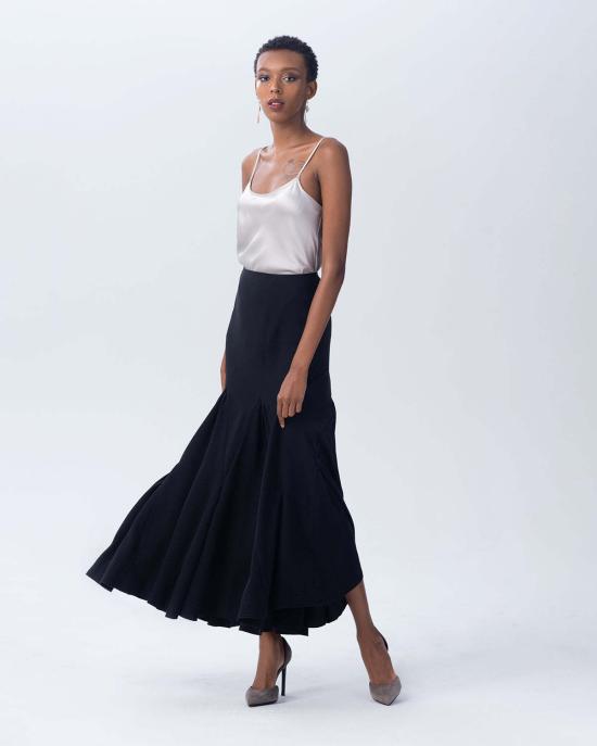  보즈 롱 스커트 Voz 할리퀸 레이온 스커트 블랙