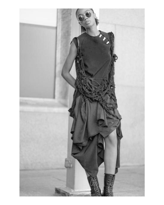  로진 스튜디오 미디 스커트 아트웨어 미디