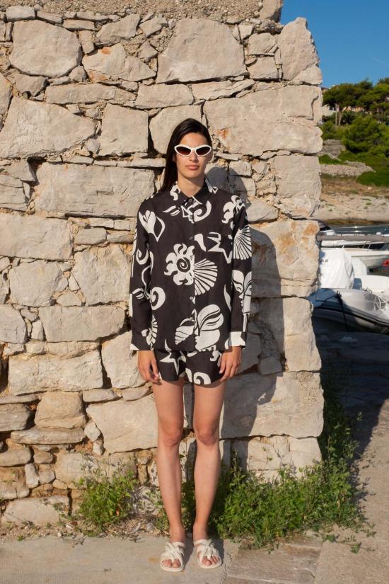  Untitled in Motion 블라우스 무제 인 모션 자나야  탈라사 - UNTITLED IN MOTION