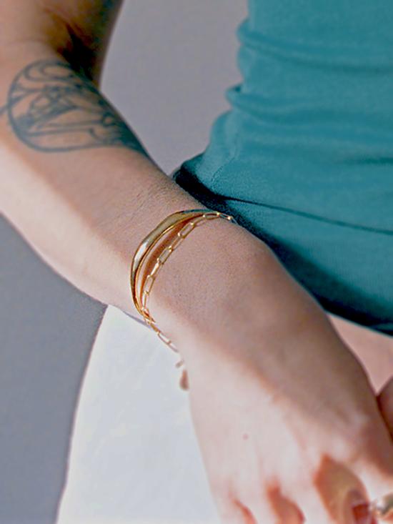  SUAI 바디 주얼리 수아이 네베 팔찌 – 금도금 - OTHER BRANDS