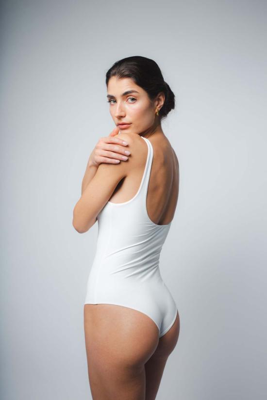  산티클레르 바디수트 티셔츠 롤라 탱크 바디수트 오프 화이트 - SANTICLER