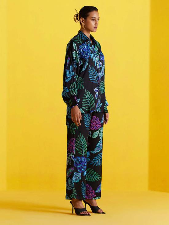  IKKIVI 스트레이트 팬츠 이키비 블랙 정글 셔츠 & 팬츠 세트 블랙 - OTHER BRANDS