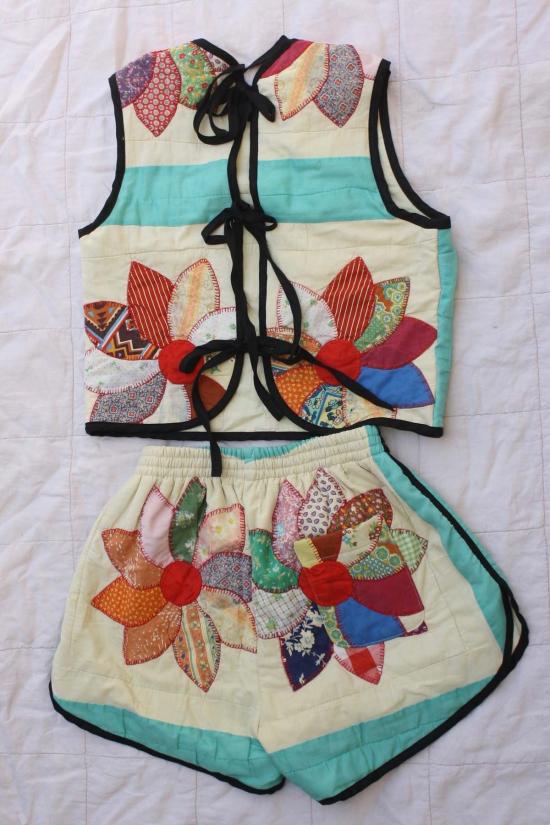  카린 민소매 티셔츠 칼린 타이백 탱크탑 - CARLEEN