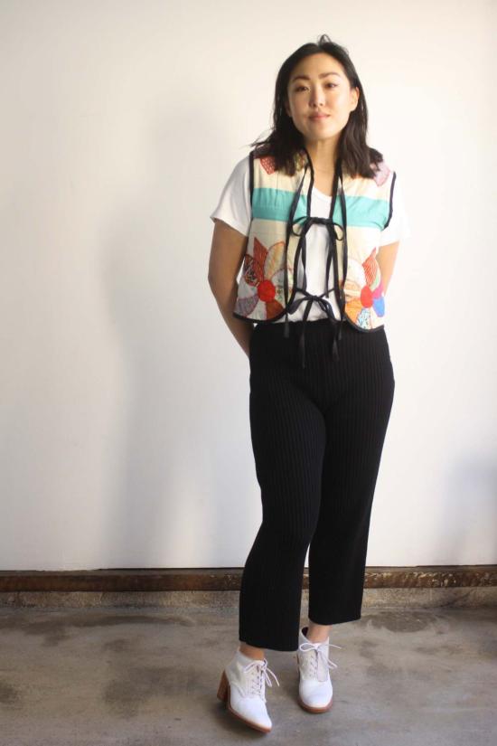  카린 민소매 티셔츠 칼린 타이백 탱크탑