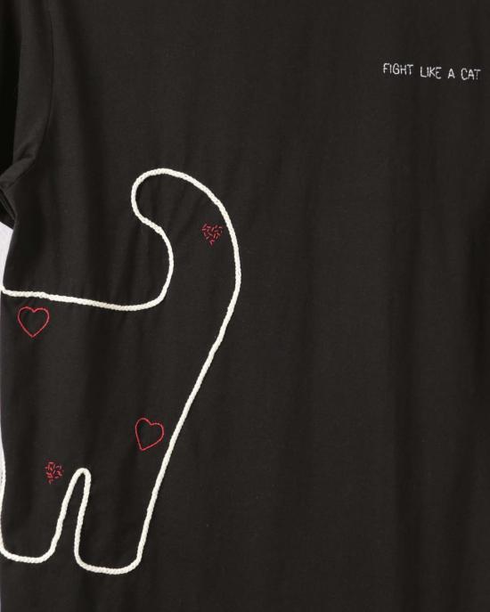  Cats with a Heart 반팔 티셔츠 하트를 가진 고양이 아미가 자수 티셔츠 블랙 - OTHER BRANDS