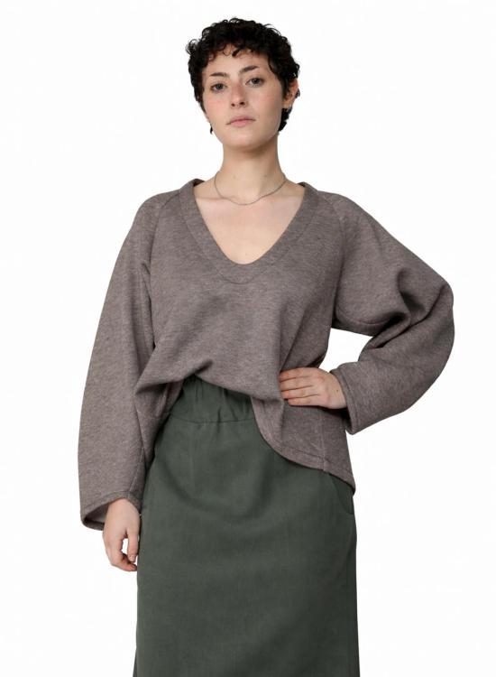  메그 스웨터 올드 시티 스웨트셔츠 - MEG