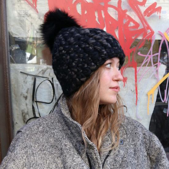  미샤램퍼트 모자 미샤 램퍼트 블랙/카본 + 블랙 XL 폼폼 - MISCHA LAMPERT