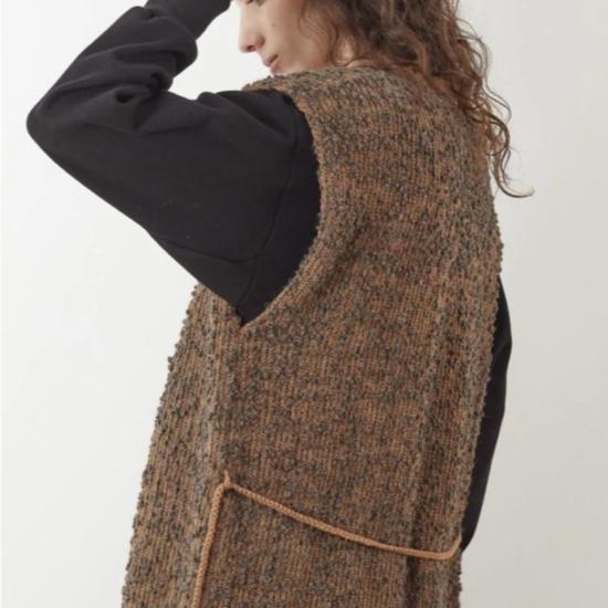  울 하이드 베스트 니트 위브 - WOL HIDE