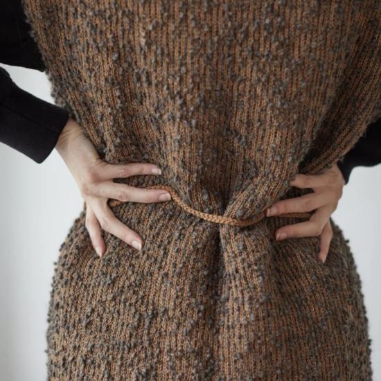  울 하이드 베스트 니트 위브 - WOL HIDE