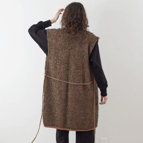  울 하이드 베스트 니트 위브 - WOL HIDE