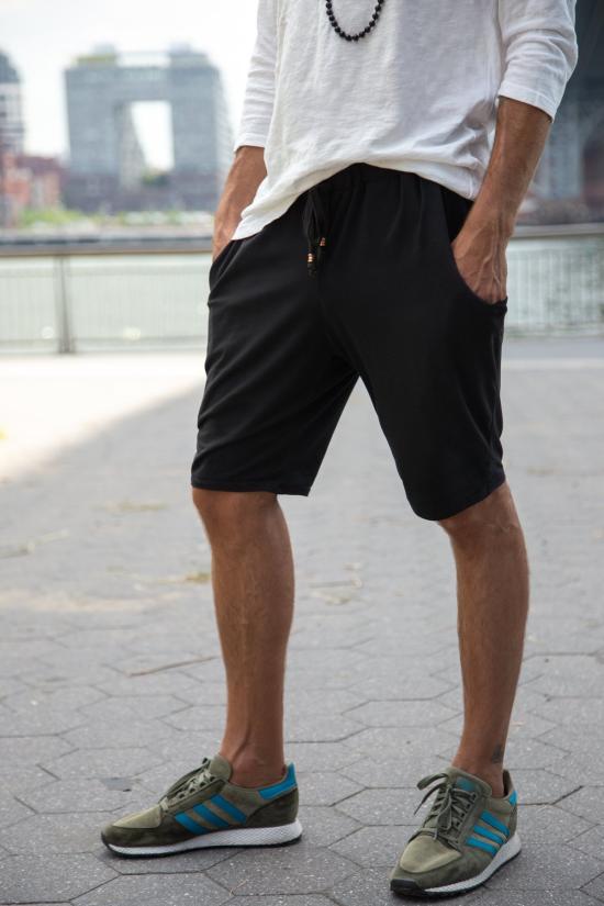  크로우 컬렉티브 숏팬츠 크로우 콜렉티브 저니 쇼츠 피치 블랙 - CROW COLLECTIVE