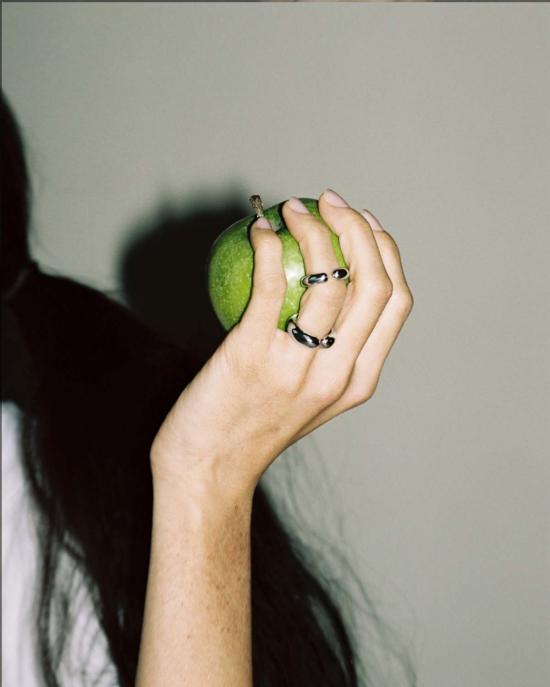  아니카 이네즈 반지 와이드 앰플 밴드 - ANNIKA INEZ