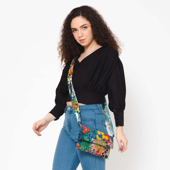  Vismaya 가죽소품 비스마야 나뭇잎 자수 스트랩 아이보리 - VISMAYA