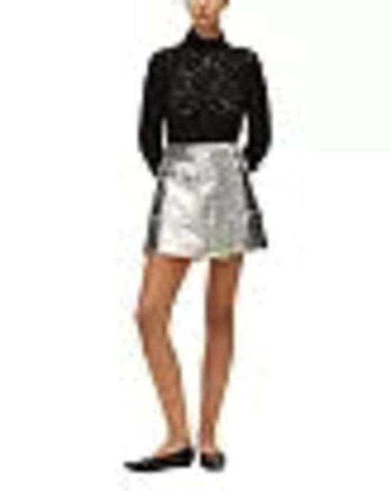  엘로디 숏 스커트 타우 비건 가죽 미니 스커트 실버 - ELODIE