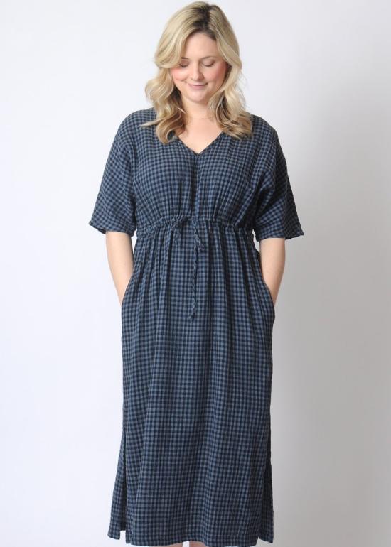  Conifer 롱 원피스 코니퍼 엠파이어 드레스 블루 체크 - CONIFER