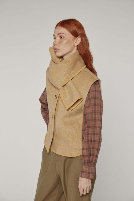  아멘테 베스트 울 혼방 스카프 조끼 캐슈 - AMENTE