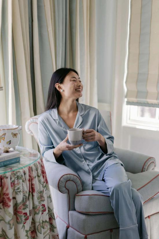  Lenora 라운지 웨어 레노라 클래식 클로이 새틴 잠옷 - OTHER BRANDS