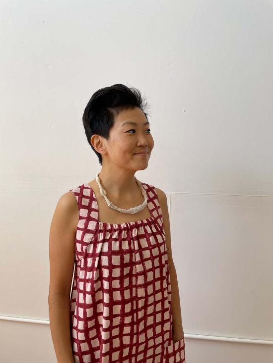  해피 프렌치 갱 목걸이/팬던트 Happyfrenchgang 코튼 & 메탈 웨이브 목걸이 크림색 - HAPPY FRENCH GANG