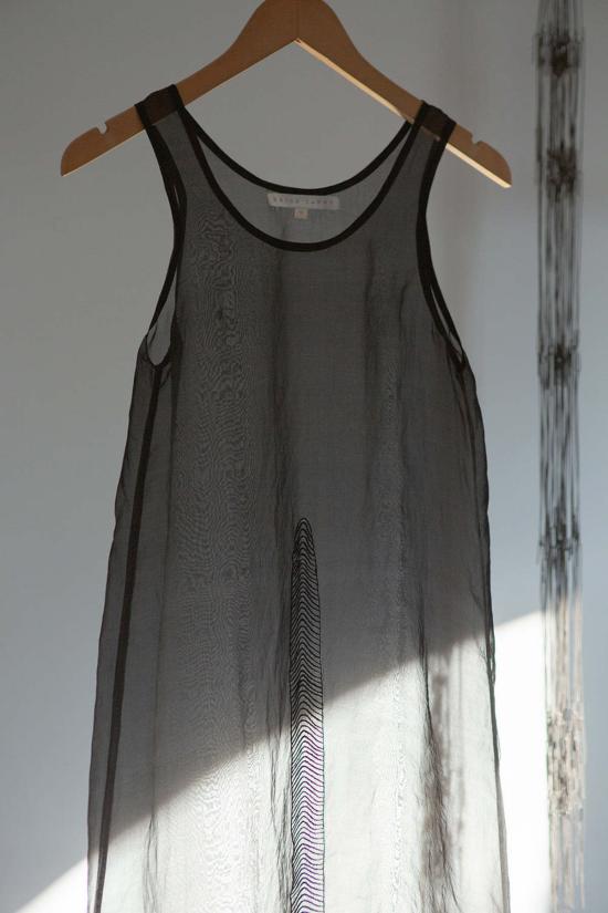  에리카 타노브 롱 원피스 에리카 타노프 가민 자수 실크 오르간자 드레스 오닉스 - ERICA TANOV