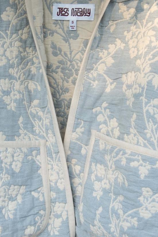  제스 미니 자켓 주니퍼 크롭 코트 콘플라워 - JESS MEANY