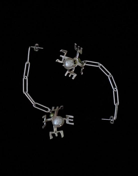  마아아리 이어링 Maaari Anting Anting Pakudos / 보호 귀걸이 - MAAARI