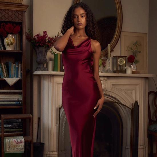  Mirror Palais 롱 원피스 미러 팔레 플런징 백 카울 드레스 상그레