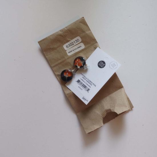  Ten Thousand Villages 이어링 만 개의 마을 안토넬라 꽃잎 드롭 귀걸이 - OTHER BRANDS