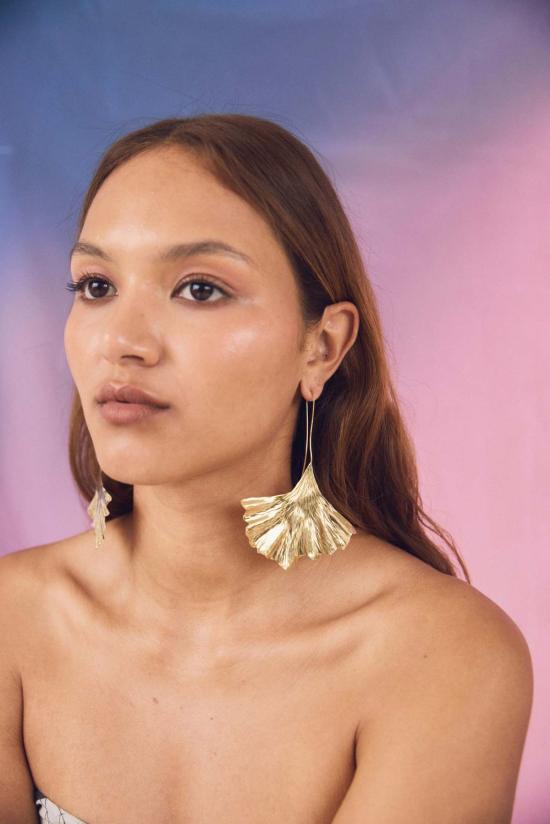  위 아 엔비오 이어링 우리는 Nbo Tawi 골드 귀걸이입니다 - WE ARE NBO